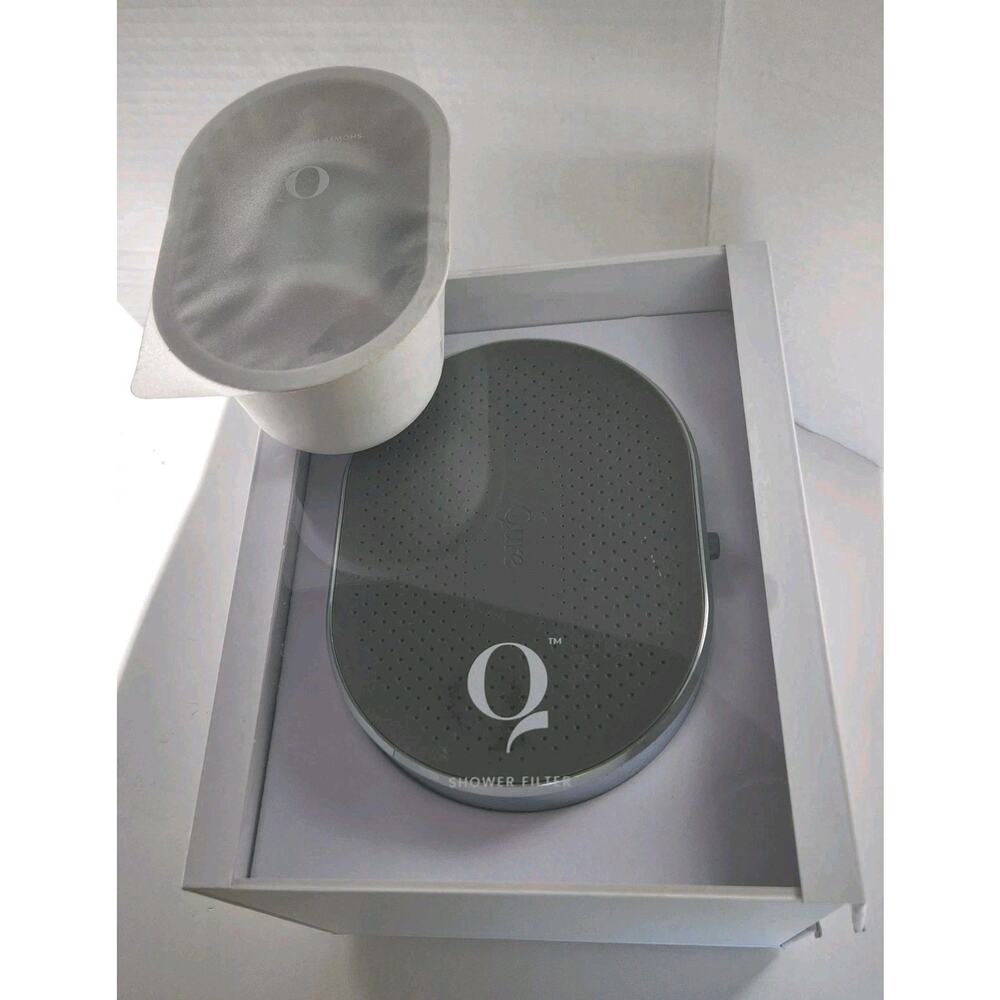 Qure Skincare Filtered Shower Head + Filter ~ FREE SHIPPING ~ Never Used